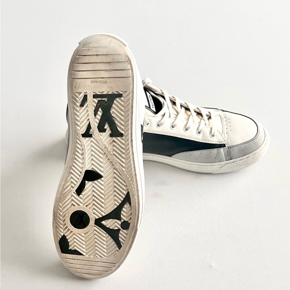 Louis Vuitton White and Gray Sneakers